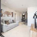 Vivendos - Tr14 - Private Pool Apartman *