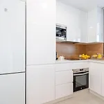 Vivendos - Tr14 - Private Pool Apartman *